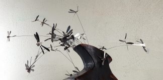 Τίνα Καραγεώργη: “Happyland”