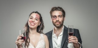 Το Νυφικό Κρεβάτι στο Από Μηχανής Θέατρο