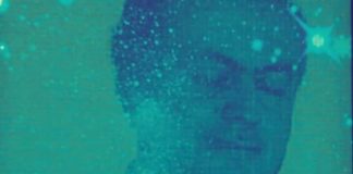 «Στον πλανήτη Γη… το γλεντάνε!®» του Χρήστου Καλμαντή στο Studio Κυψέλης