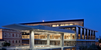 Ψηφιακή βόλτα στα Μουσεία!