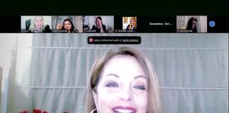 Κοπή πρωτοχρονιάτικης πίτας της Ελληνικής Ένωσης γυναικών στον Πολιτισμό και τον Τουρισμό (HAWCT)