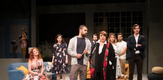 «Όποιος θέλει να χωρίσει… να σηκώσει το χέρι του!», 3ος χρόνος, στο Θέατρο Ήβη