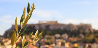 AthensWas: Ξενοδοχείο δίπλα στο ιστορικό κέντρο της Πλάκας