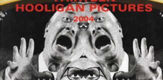 Η ζωντανή γλυπτική των Gilbert and George στα βάθρα των μεγαλουπόλεων