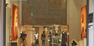 Αφή Υφής από την Della Rounick στην Contemporary Athens