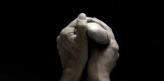 Η έκθεση της Βένιας Δημητρακοπούλου με τίτλο «Σμιλεύοντας τον Ερωτα» εγκαινιάζεται στη Γκαλερί Κουρντ «Σμιλεύοντας τον έρωτα»