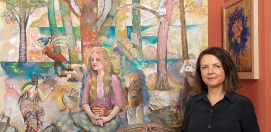 fysaei-o-chronos-sta-oneira-i-katia-varvaki-stin-gkaleri-astrolavos