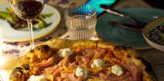 Mamy Blue: La Pizza A Ruota di Carro στην Αθήνα mamy-blue-la-pizza-a-ruota-di-carro-stin-athina