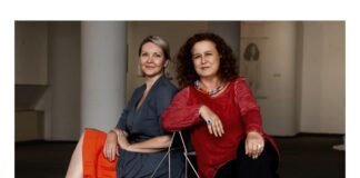 Julia Sysalova & Εύα Μαραγκάκη: Μέσα από αυτόν τον διάλογο μεταξύ γενεών, πολιτισμών και οπτικών γεννιέται ο ζωντανός ιστός του Frontpage