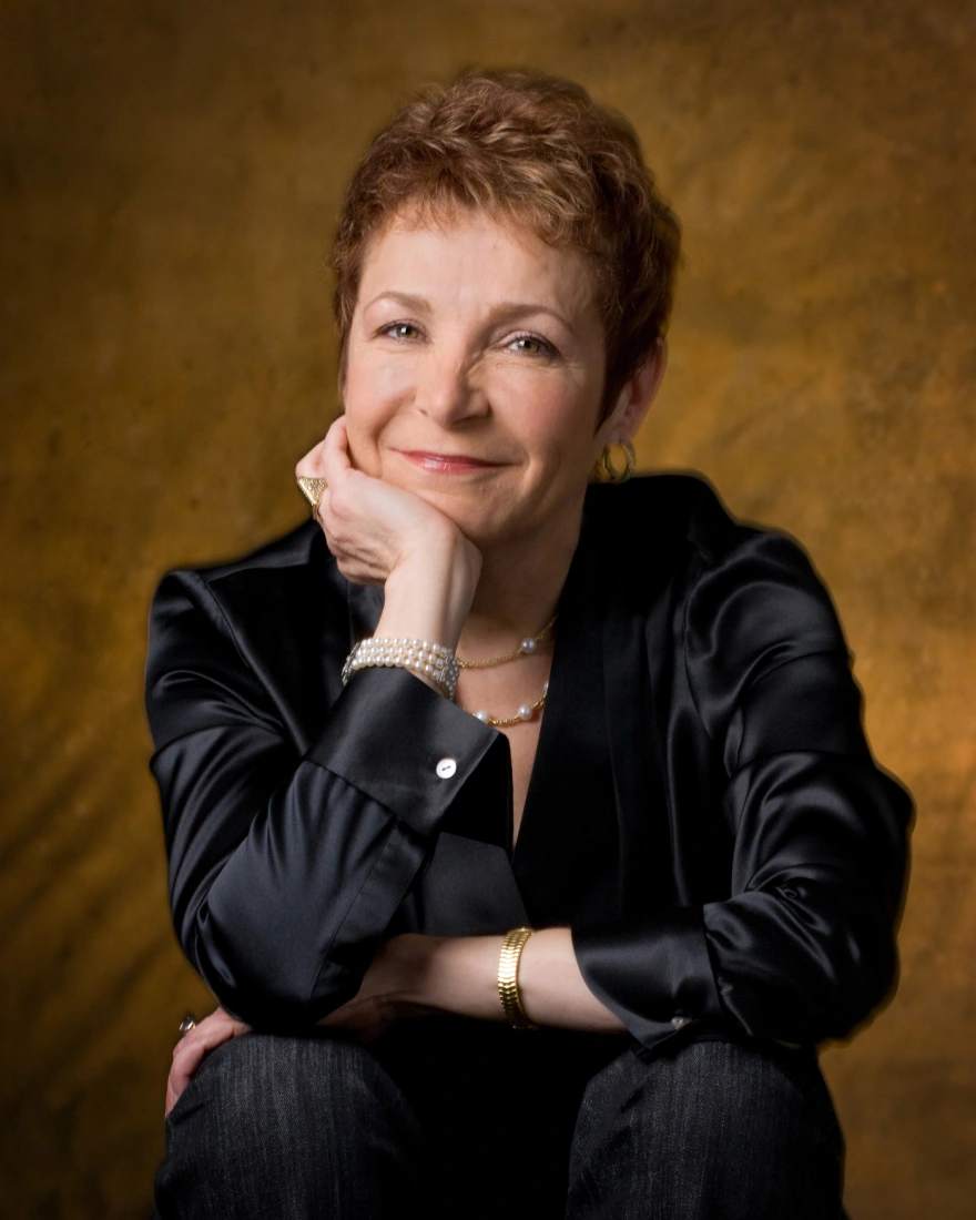 Η Caroline Myss