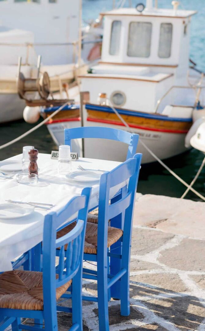 Τσαχπίνης Ουζερί Των Ναυτικών