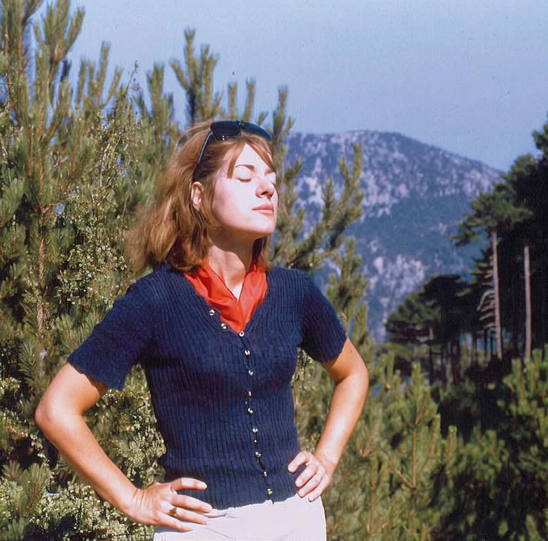 Τζούλια Ανδρειάδου Ζωγράφος