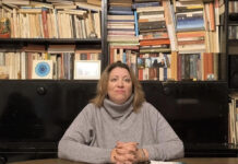 Ήρα Παπαποστόλου: «Η ακέφαλη βασίλισσα»: μια αλληγορία ταυτότητας και σιωπής