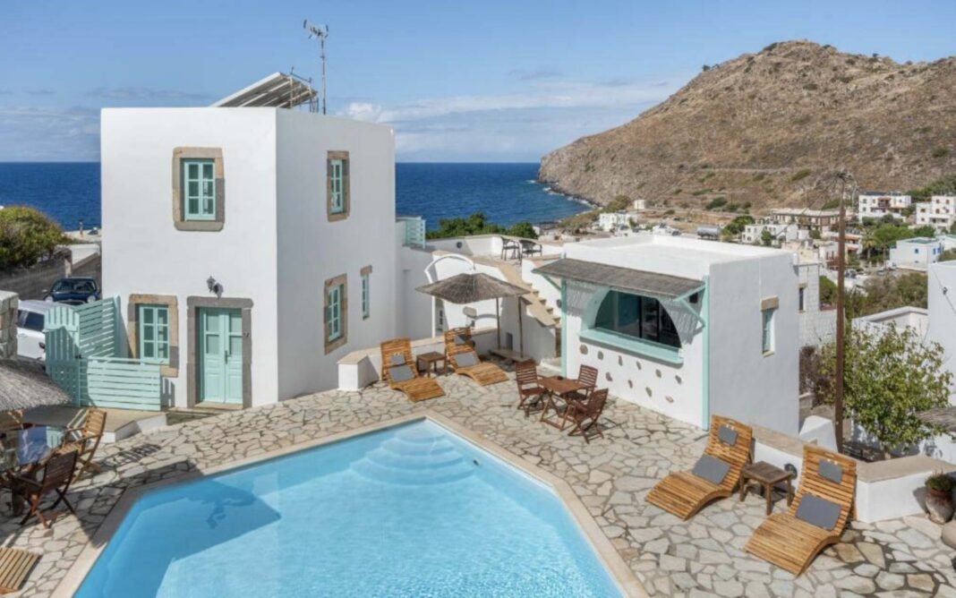 Santanna Suites Patmos: Μια μοναδική εμπειρία διαμονής στο νησί της Αποκάλυψης