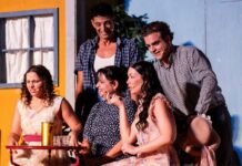“Τα στενά παπούτσια” της Ζώρζ Σαρή – τρεις τελευταίες παραστάσεις στο θέατρο Βρετάνια "Τα στενά παπούτσια" της Ζώρζ Σαρή - τρεις τελευταίες παραστάσεις στο θέατρο Βρετάνια